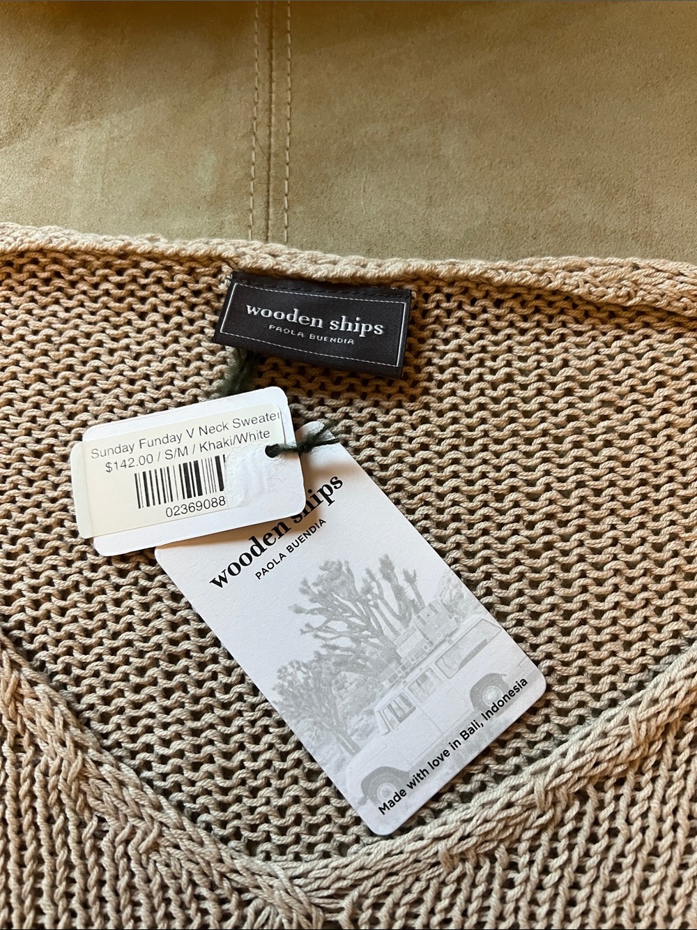 Wooden Ships Beige V-Neck Knit Sweater with White 'SUNDAY FUNDAY' Text - Picture 2 of 5